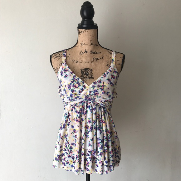 Express Tops - EXPRESS Floral Top