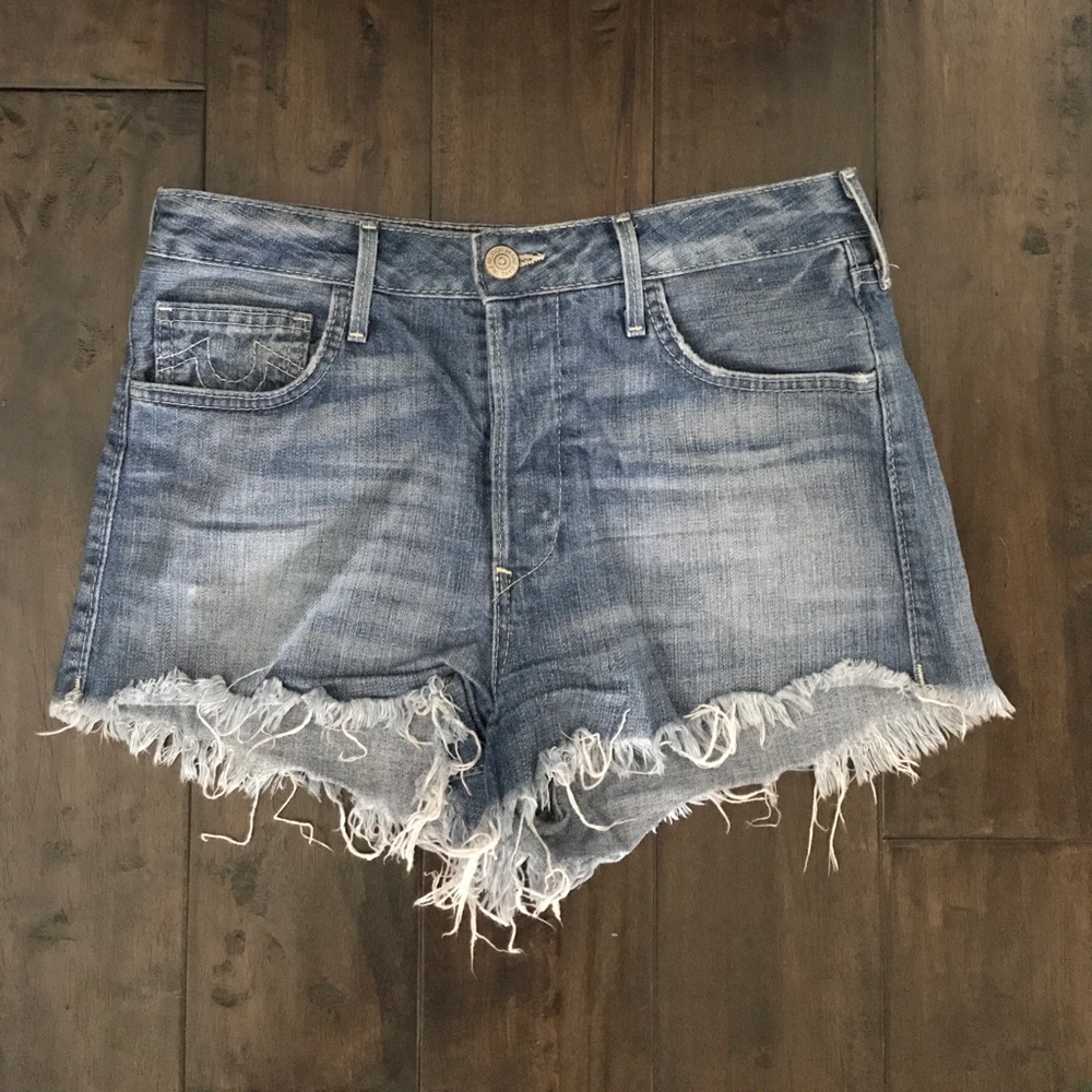 True Religion Shorts size 30