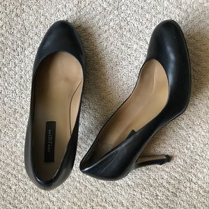 Ann Taylor black Perfect pumps size 7.5