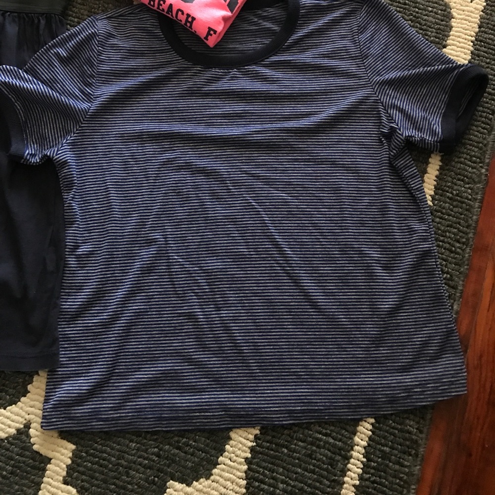 💥💥BUNDLE of 3 items 💥💥 - Picture 4 of 4
