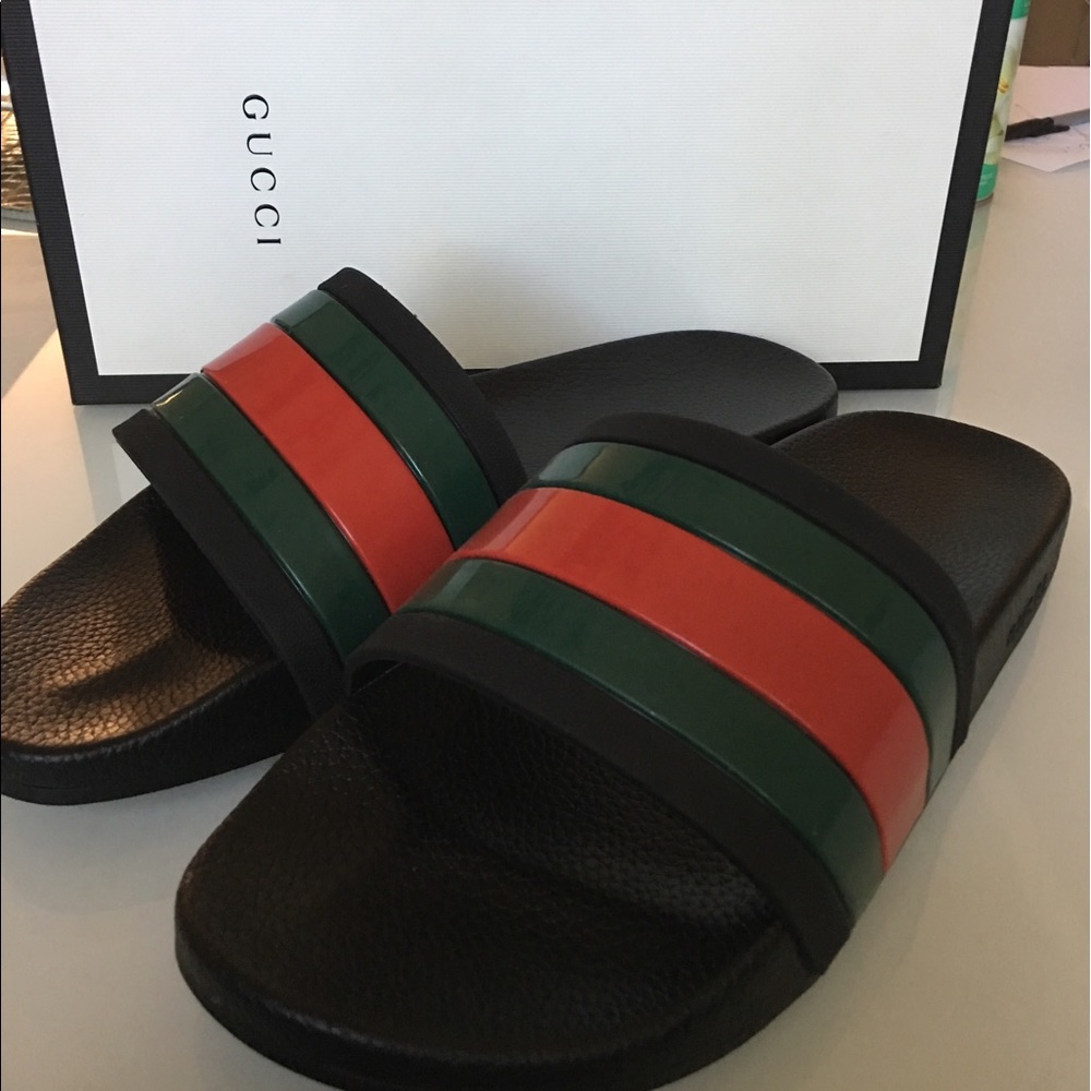 Gucci pursuit 72 slides men sandals size 10 w box
