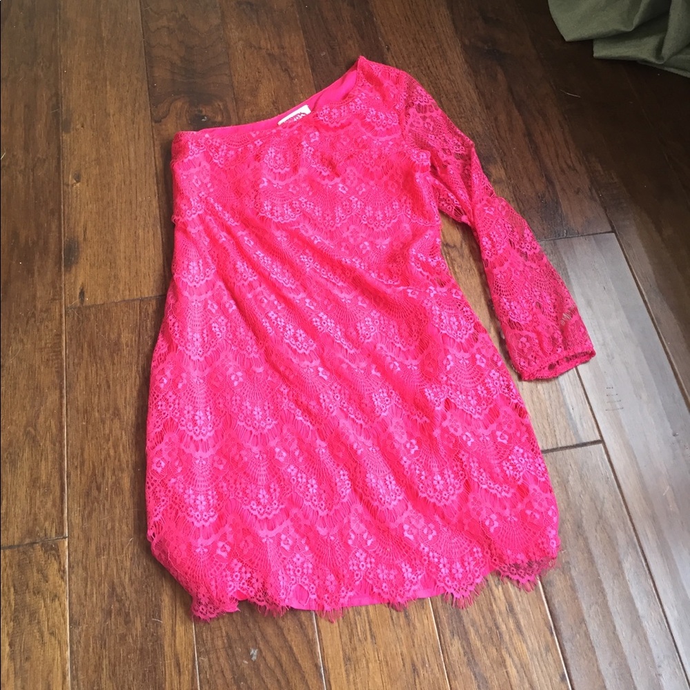 A one arm dress