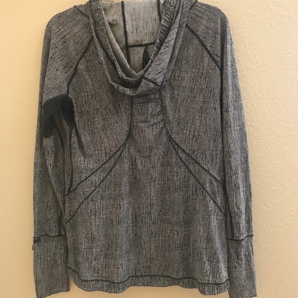 Lululemon Half Zip pullover hoodie - Picture 3 of 4
