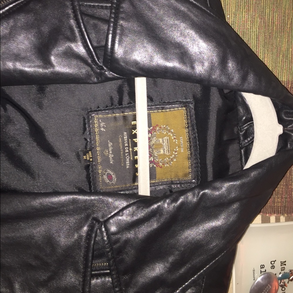 Leather coat - Picture 3 of 4