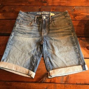 NWT American Eagle Skinny Bermuda Shorts Size 8