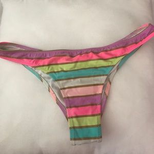 VS Cheeky swim bottoms