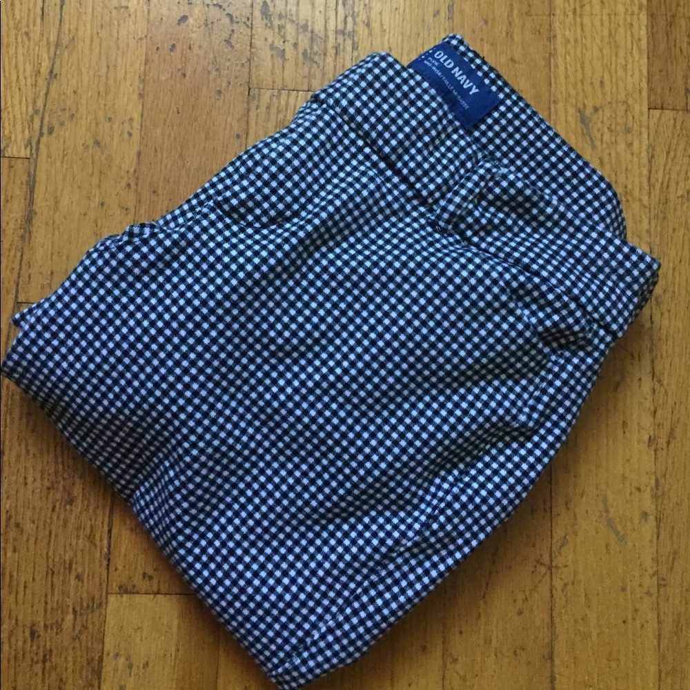 Old Navy Gingham Pixie Pant