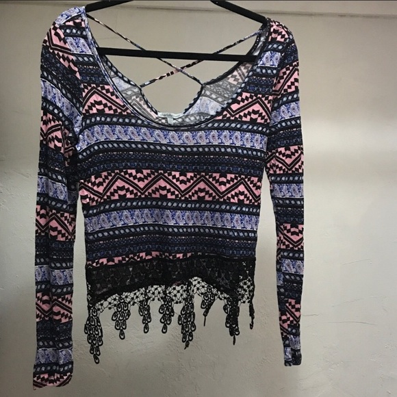 Charlotte Russe crop top - Picture 2 of 3