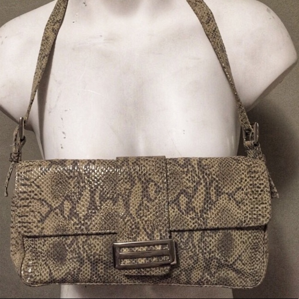 CARLA MANCINI crossbody purse/clutch Grn 🐍 skin - Picture 4 of 4