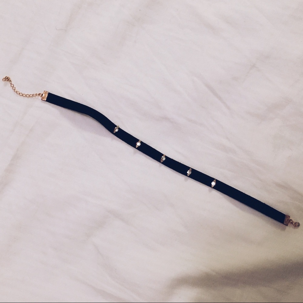 Studded choker