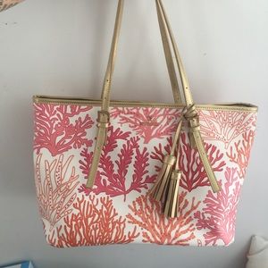 Spartina 449 coral retreat large tote
