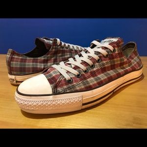 Women's Size 12 (Men's 10) Converse All Star Shoes