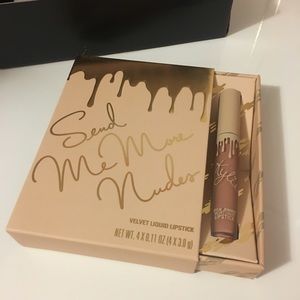 Kylie Cosmetics Velvet Lip in Naked