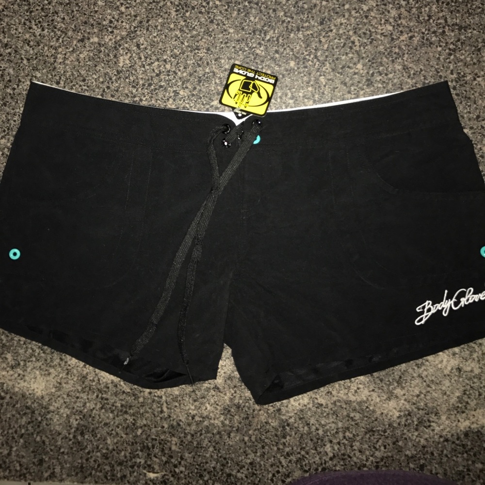 NWT Body Glove beach shorts