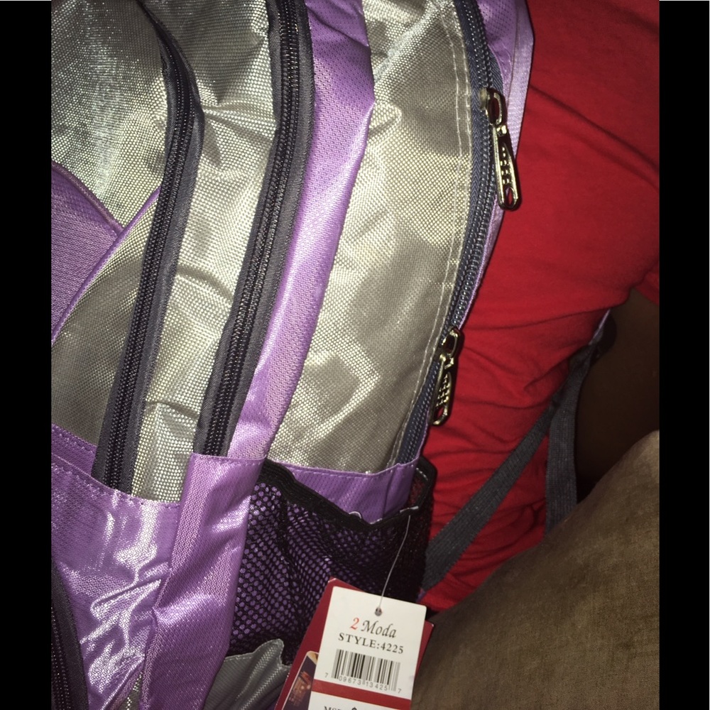 Backpack - Picture 2 of 4