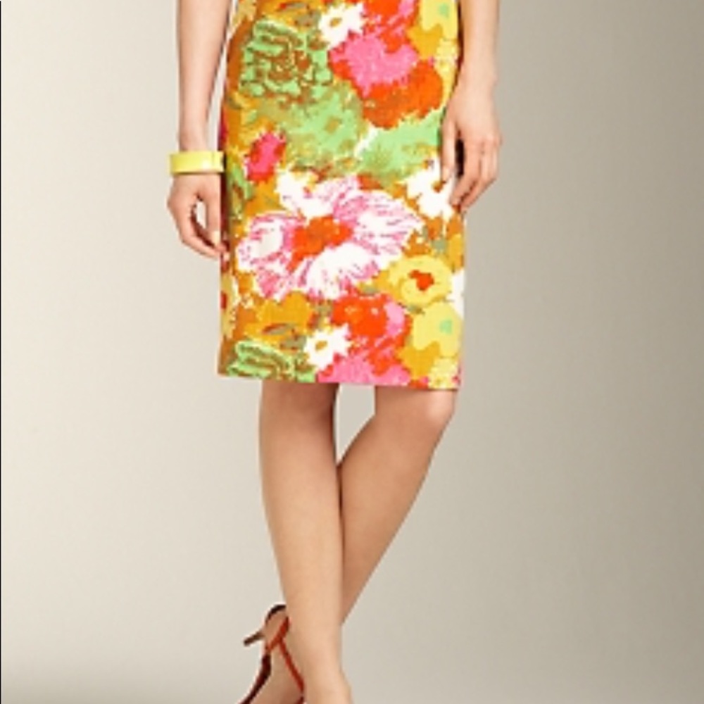 Talbots Painterly Floral Pencil Skirt Sz 14P NWOT - Picture 2 of 8