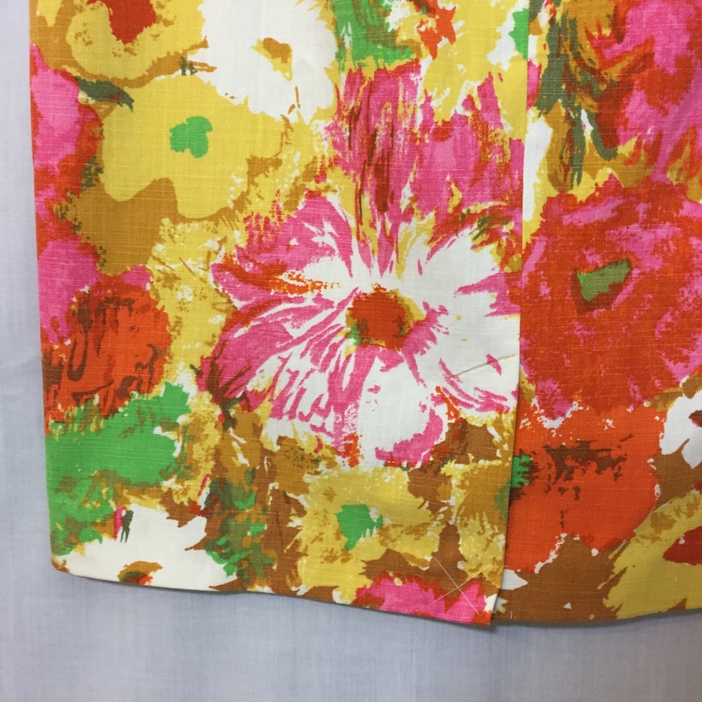 Talbots Painterly Floral Pencil Skirt Sz 14P NWOT - Picture 4 of 8