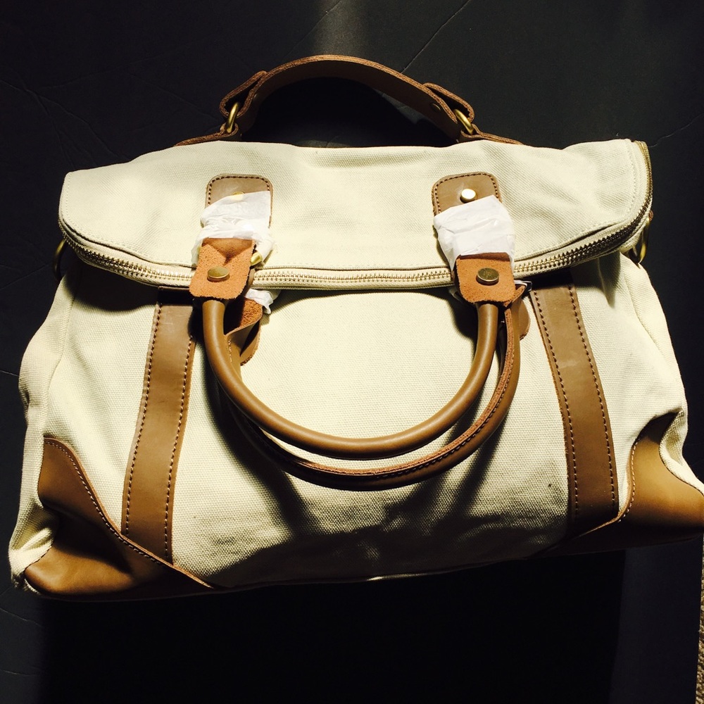 CANVAS TRAVEL BAG