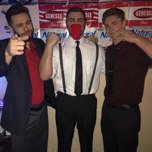 Meet your Posher, Derek