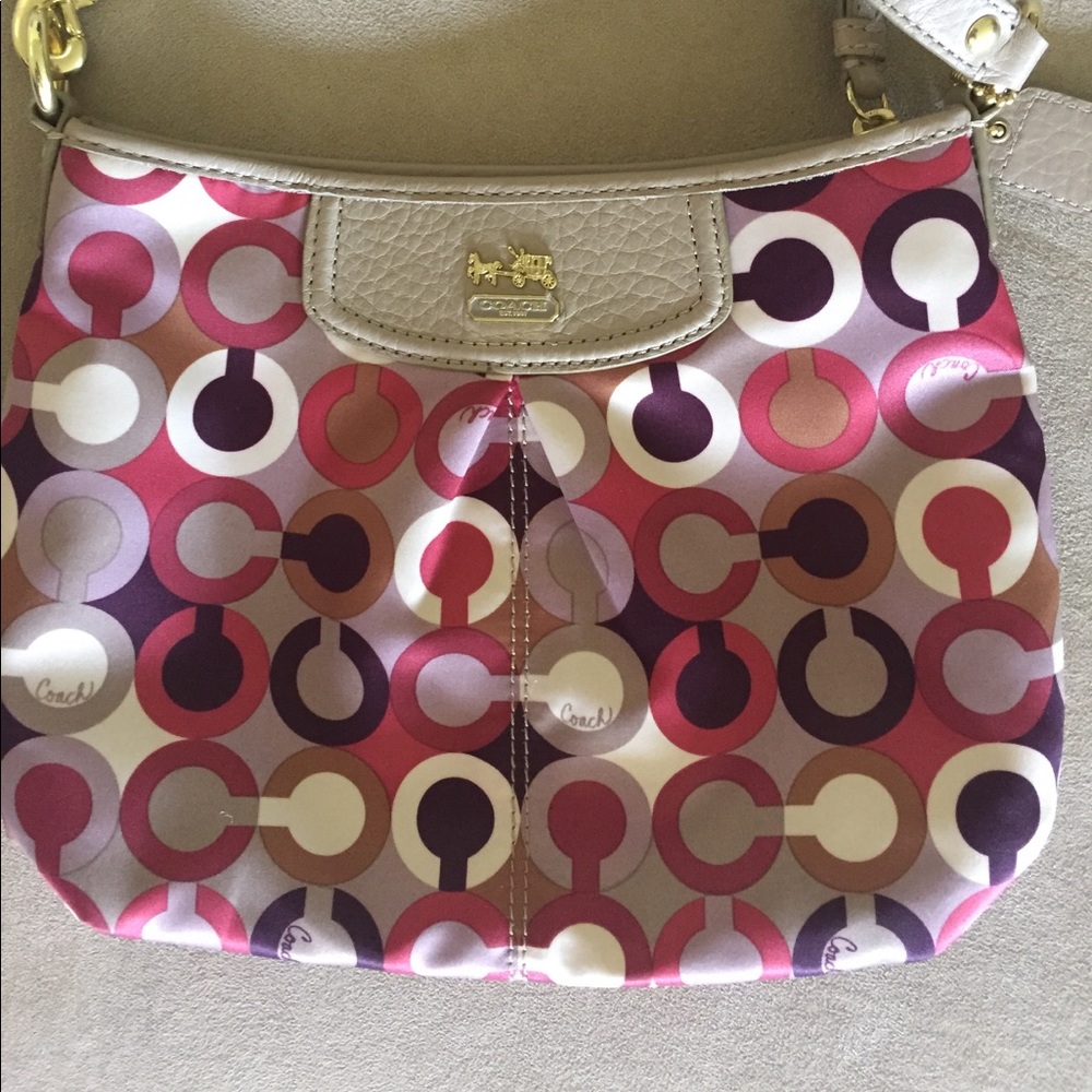 Coach purse NEVER USED