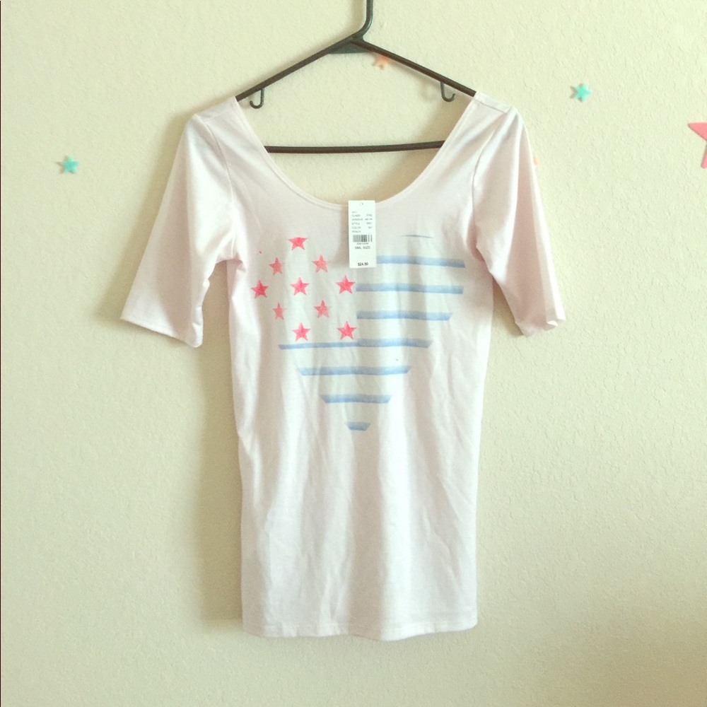 USA heart shaped flag scoop neck cropped sleeves
