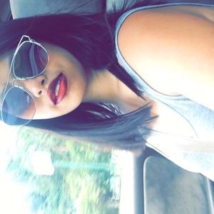 Meet your Posher, Aimee