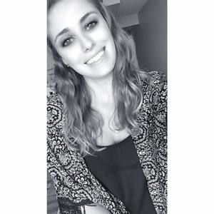 Meet your Posher, Alexis