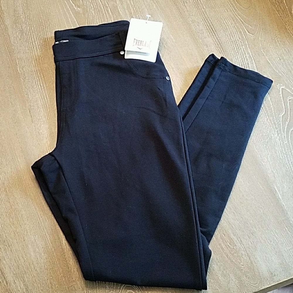 LOVE!!!! NWT Black stretch pants
