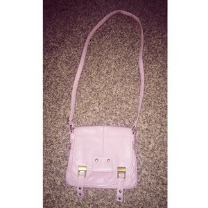 Jessica Simpson purse