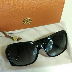 Tory Burch Sunglass