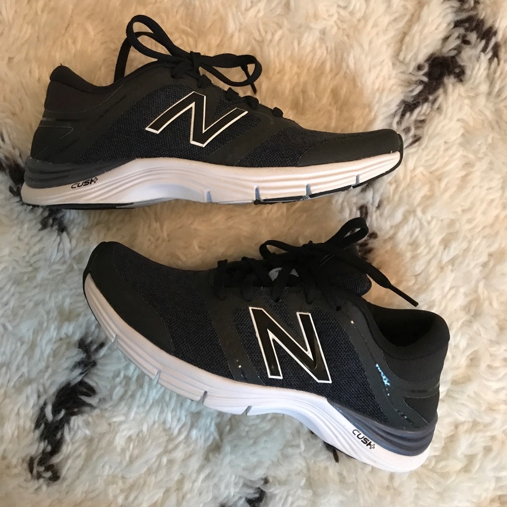 Women's New Balance 711 Cush Sneakers