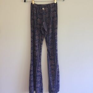 billabong print flare pants