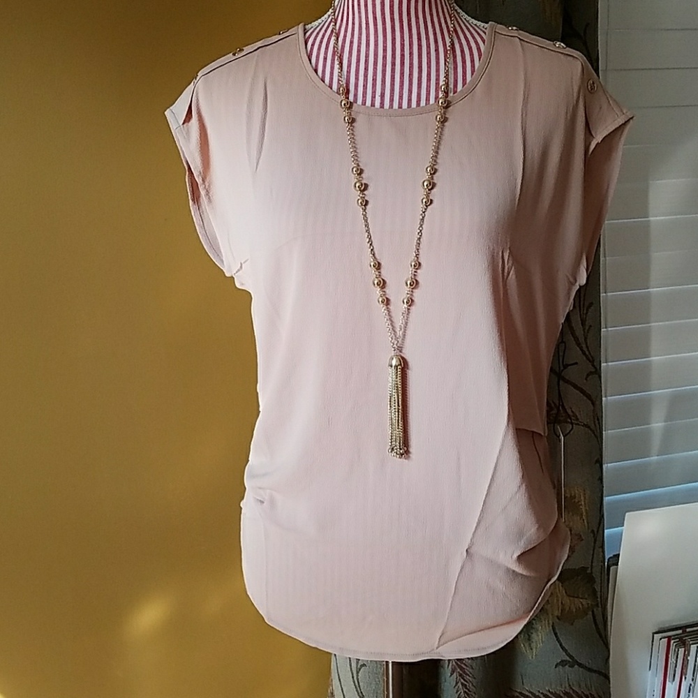 Tan Blouse Shoulder Button  Detail - Picture 6 of 6