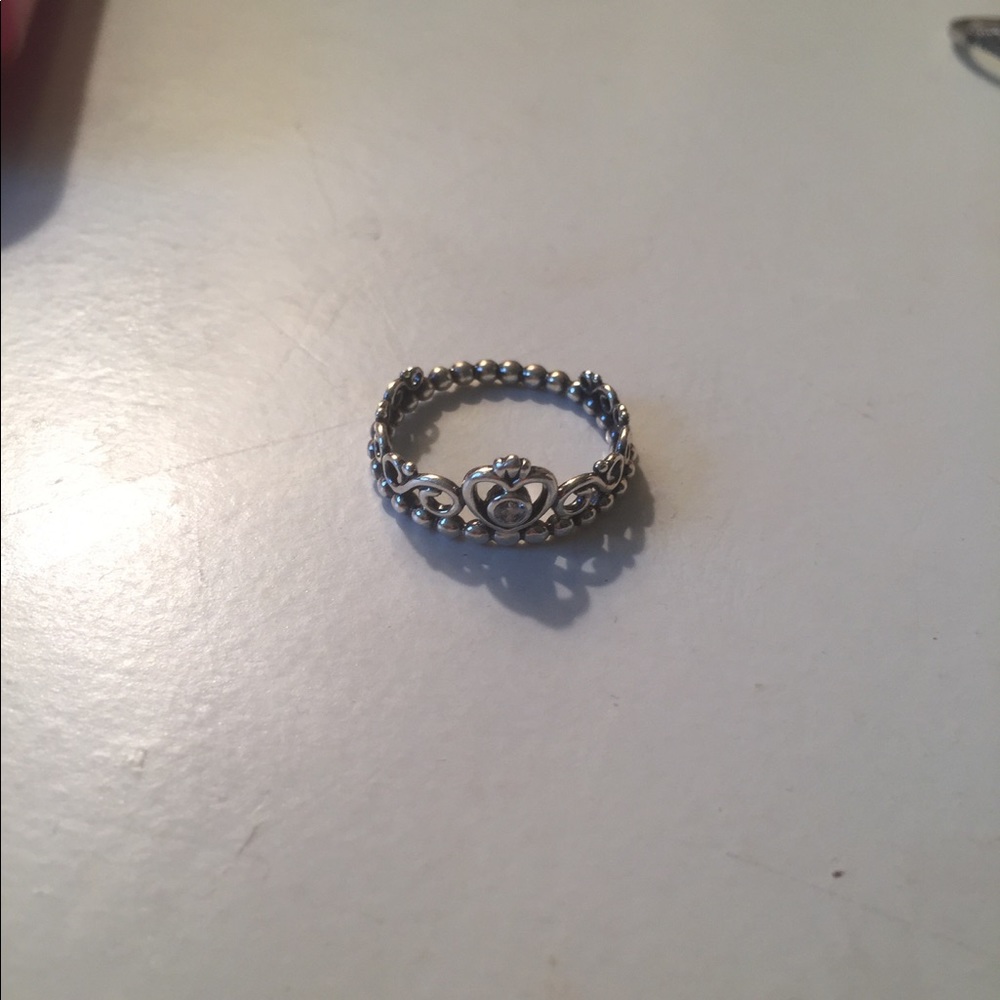 Pandora Ring