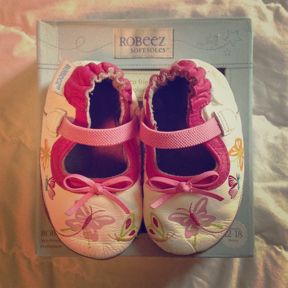 Robeez baby shoes (Org Garden T Vanilla)