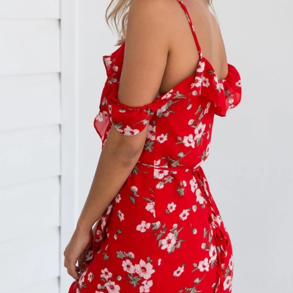 ‘Caterina’ Red floral wrap ruffle dress - Picture 4 of 8