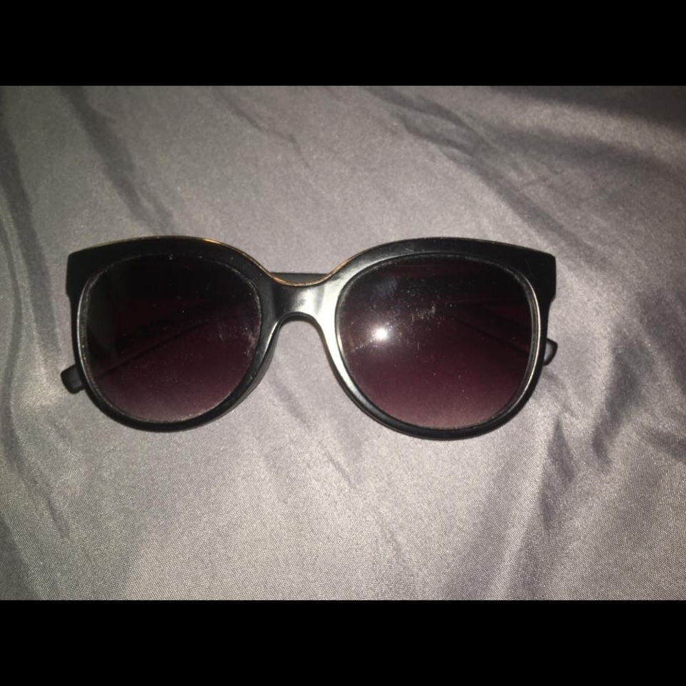Francesca's Sunglasses