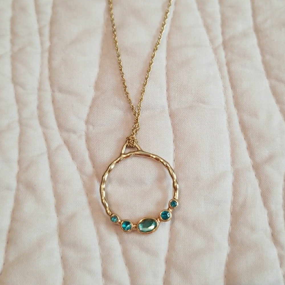 Necklaces - Picture 2 of 5