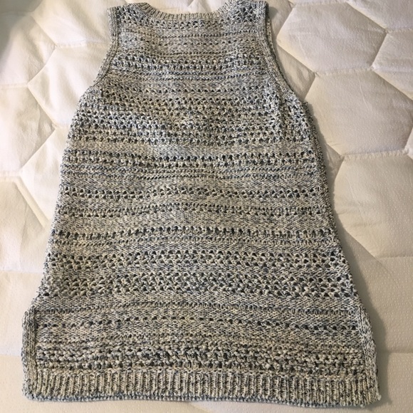 Shirt - Picture 3 of 4