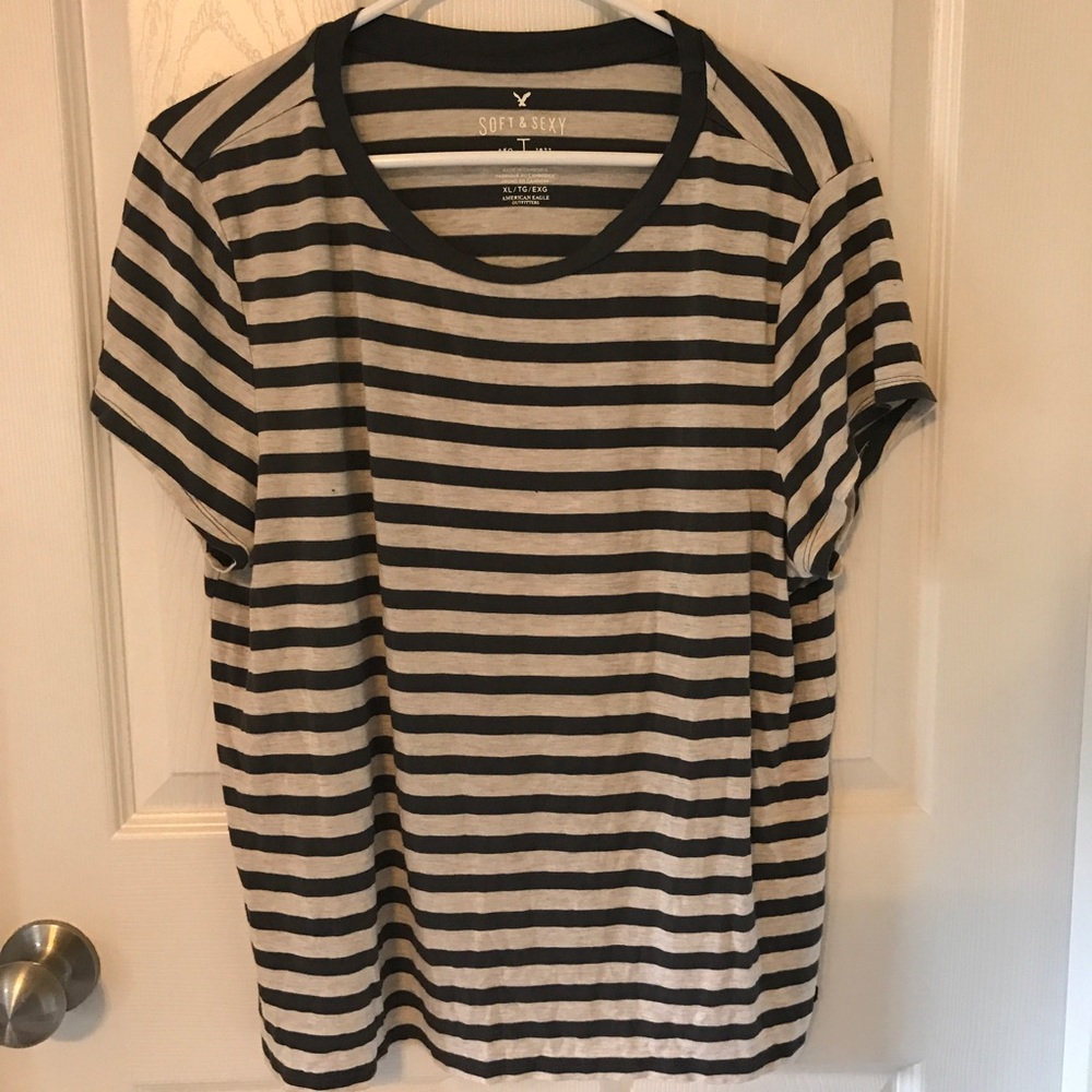 American Eagle Soft & Sexy Tee