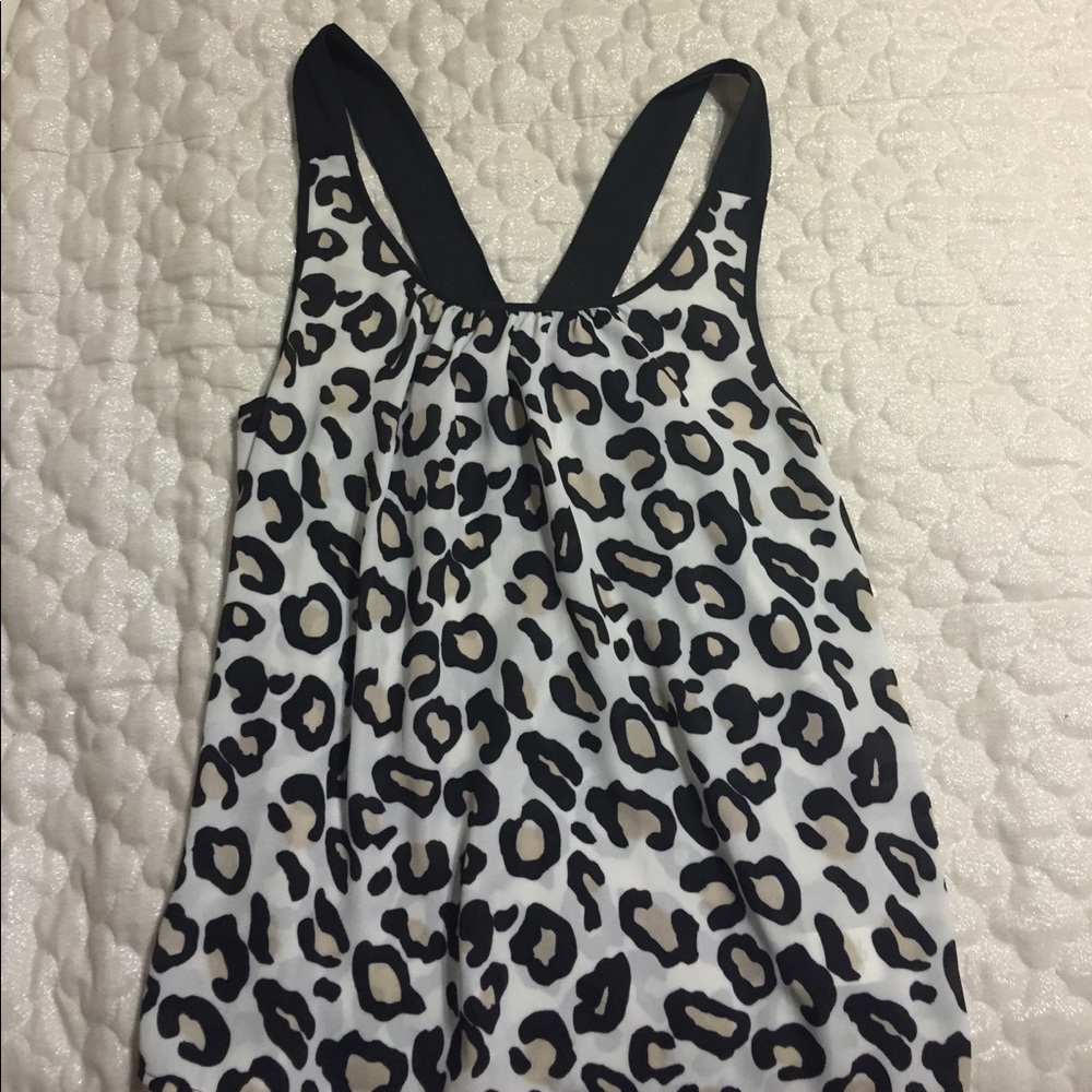Leopard print top