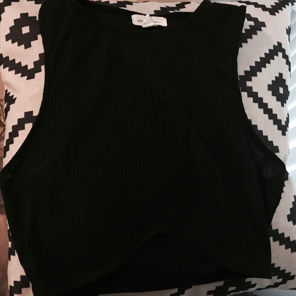 Black high neck ribbed crop top