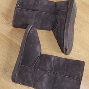 dark brown bearpaw boots