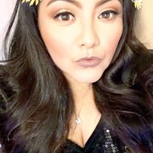 Meet your Posher, Nena