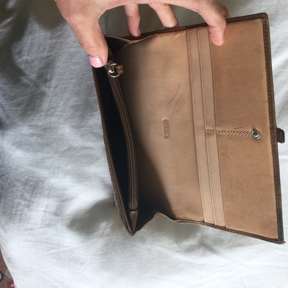 Vintage Signature Coach wallet - Picture 3 of 3
