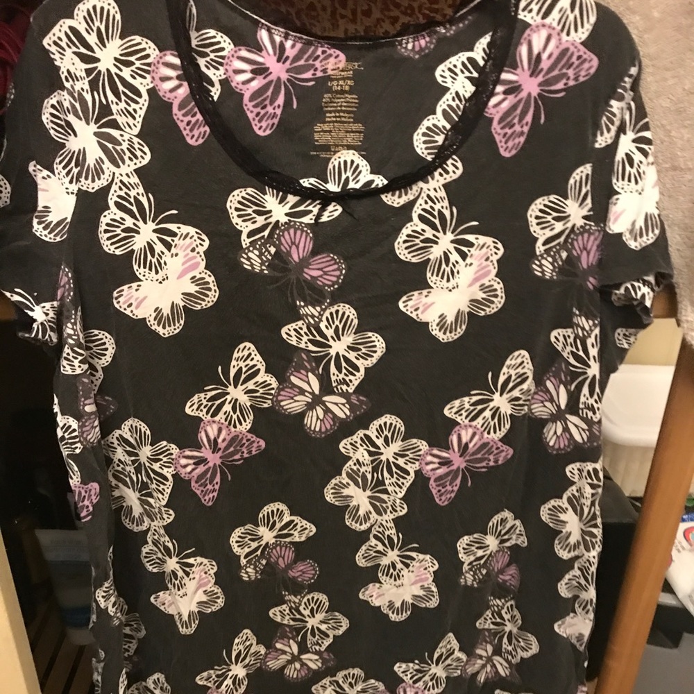 Women's nightgown
