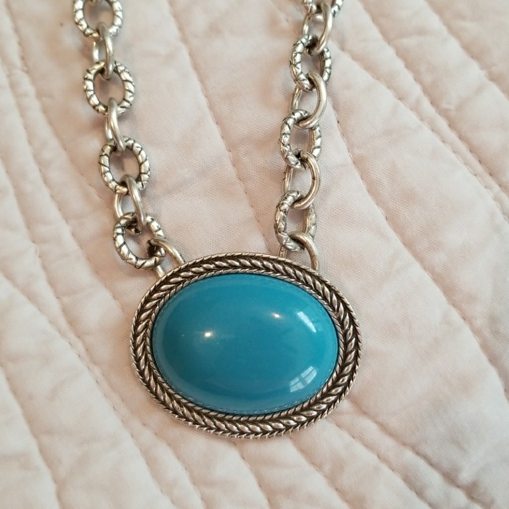Necklace - Picture 2 of 4