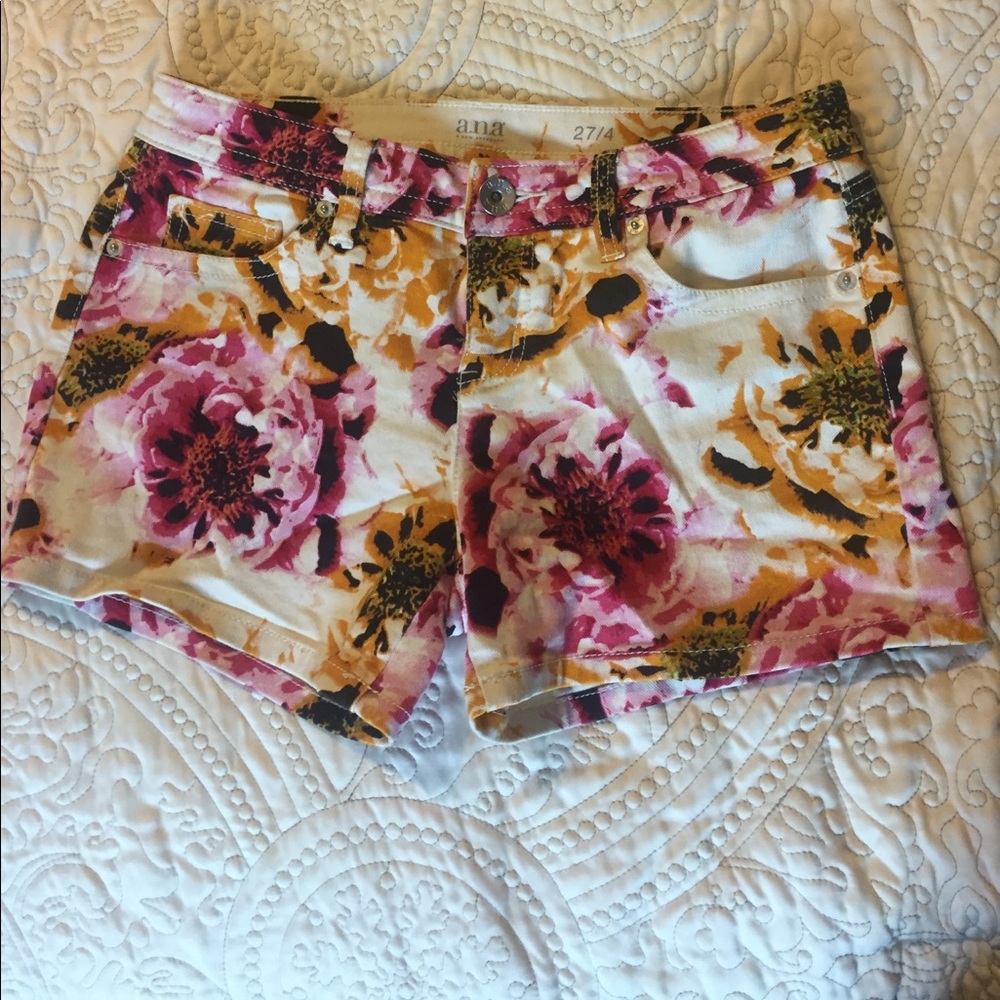Floral shorts