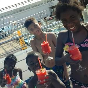 Meet your Posher, Brittney