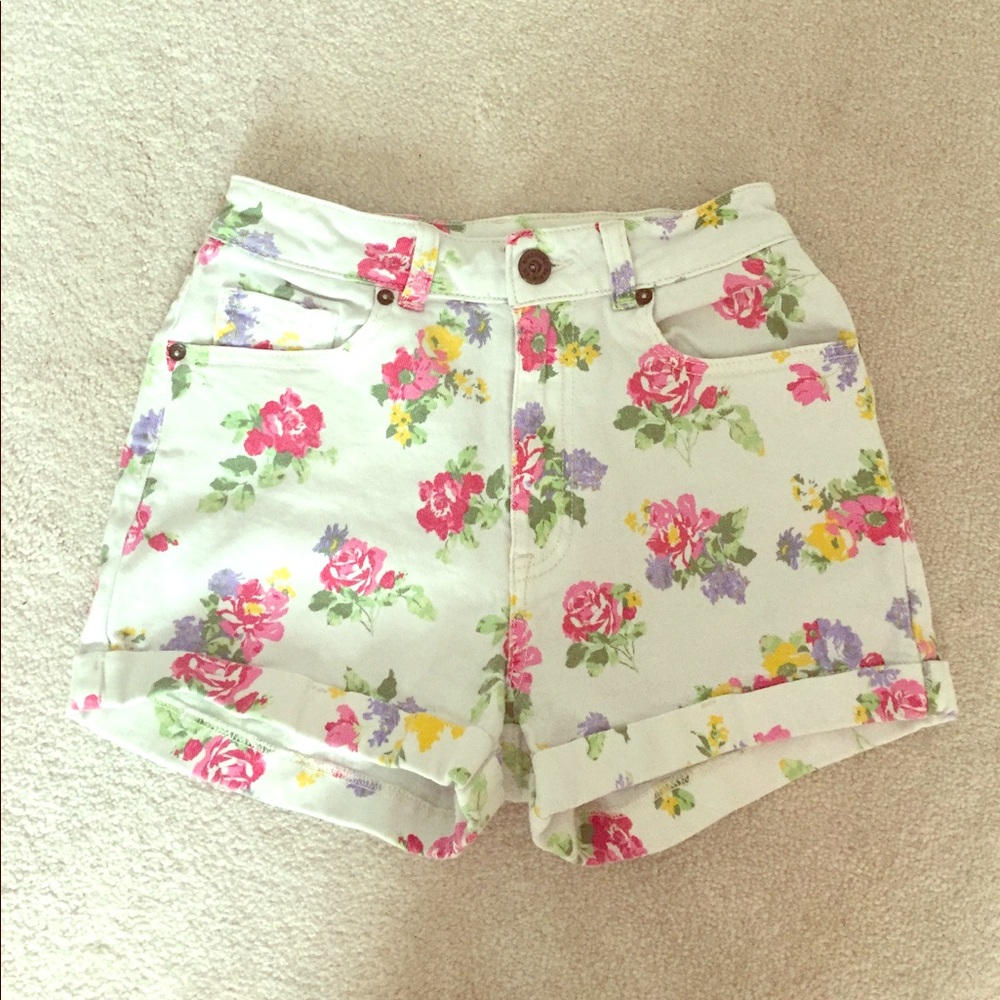 Pacsun White Floral Shorts
